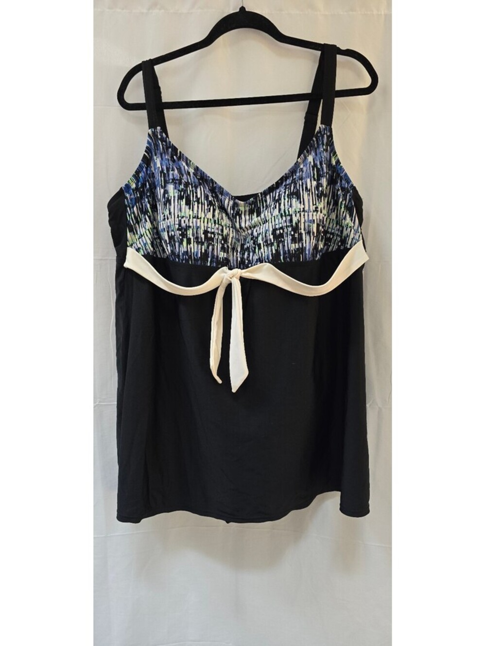 Delta Burke Swimwear 22W Plus Size Black Swimdress One Piece Swimsuit
